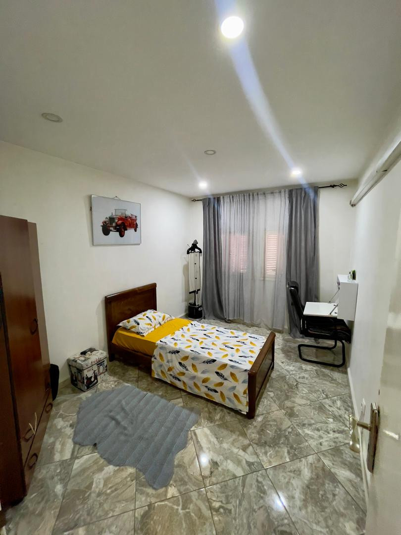 Une Très Belle Appartement F5 a vendre .