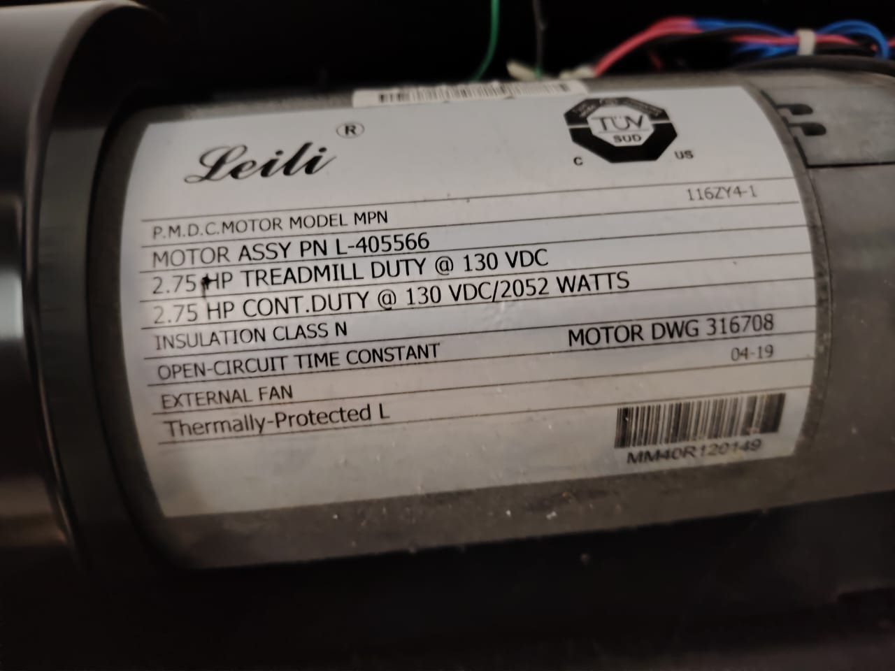 أعرض للبيع جهاز للركض من العلامة الأمريكية بروفورم 600i ويتميز بالخصائص التالية : يتحمل وزن الى غاية 150 كلغ عدد السرعات 20 عدد الانحناءات 12 السعر : 10 مليون سنتيم (قابلة للتفاوض)