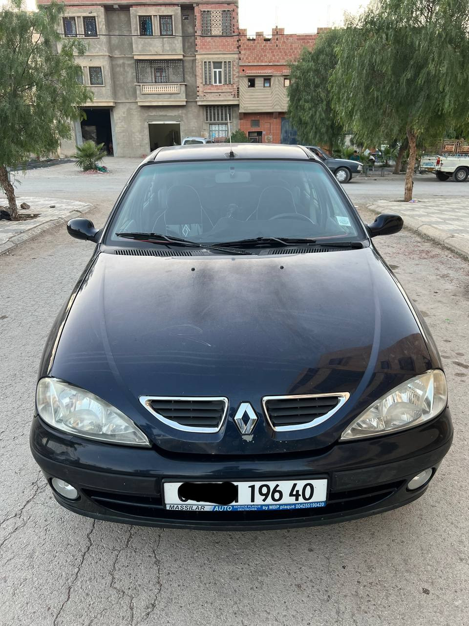 ميڤان ايصونص لابسا جديدة مام كولار