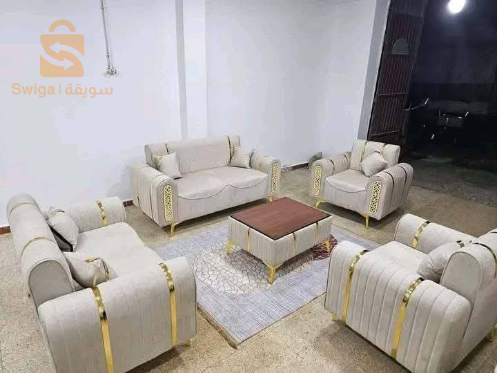 مرحبا بكم صالون معا طابل باز  توصيل مجاني جميع الالوان متوفرة زربية هدية