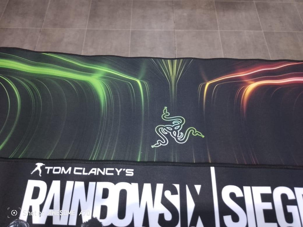 Tapis souris XXL disponible chez INOVISTATECH