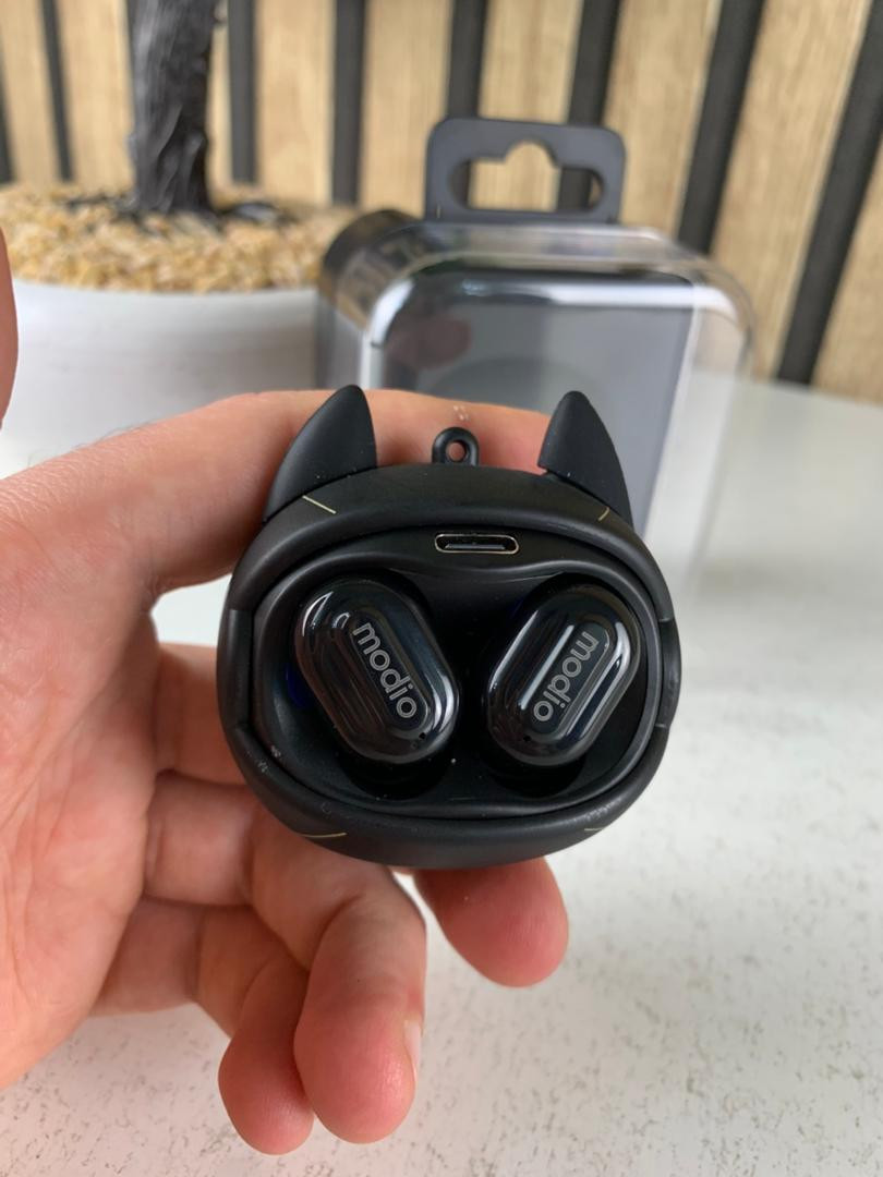 Écouteurs sans fil Modio Q12 BT5.3 avec design personnalisable et coques interchangeables – سماعات لاسلكية جودة أصلية
