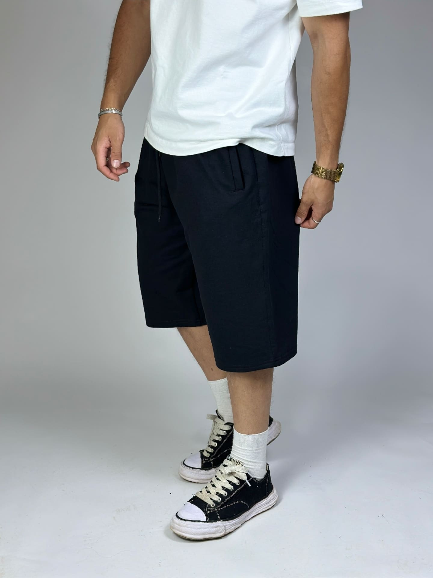 Wide Short  Oversized