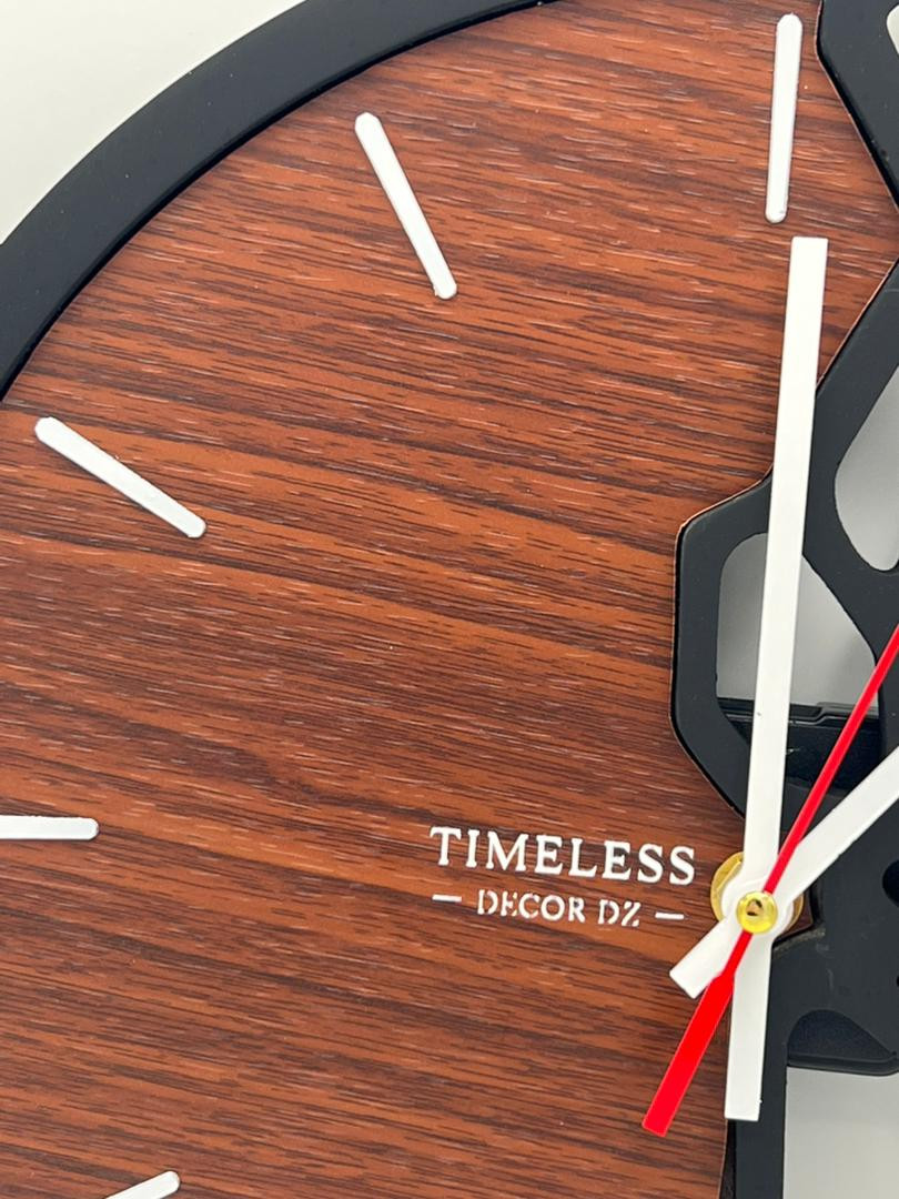 Horloge murale effet bois