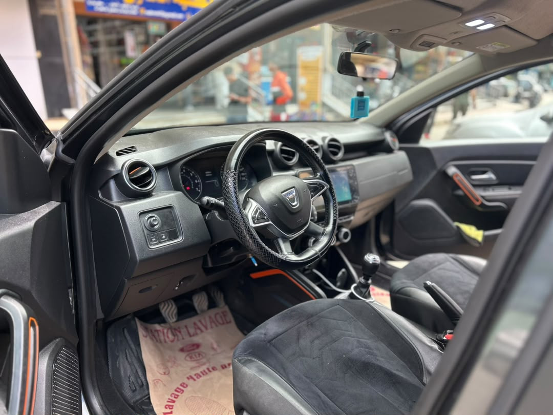 Dacia Duster 2023 AIN DEFLA
