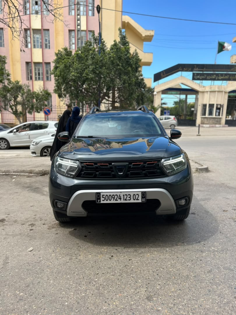 Dacia Duster 2023 AIN DEFLA