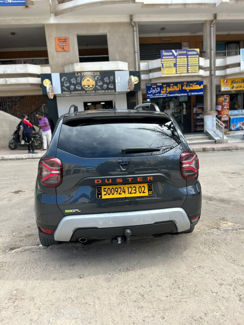 Dacia Duster 2023 AIN DEFLA